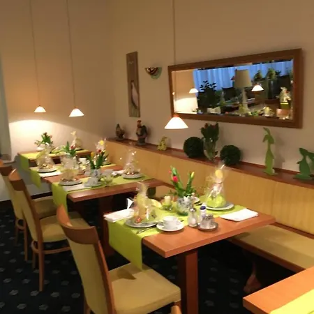 Otel Haus Klement 3*